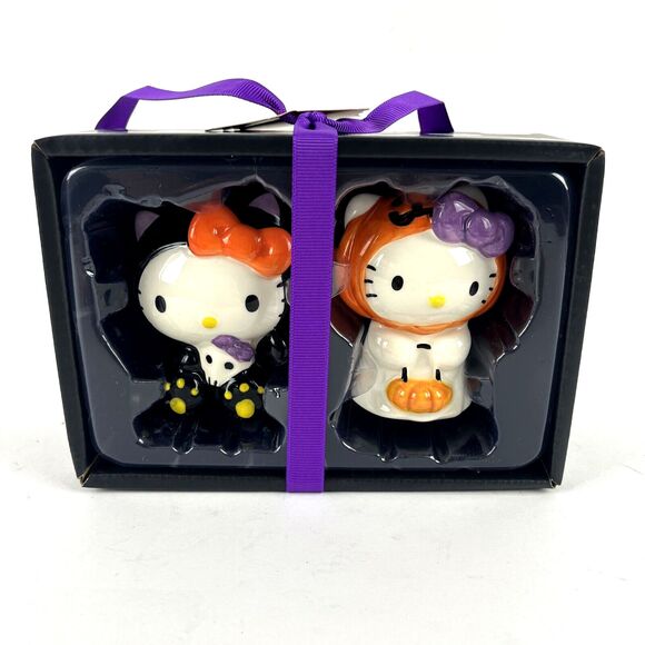 Hello Kitty Salt &Pepper Shakers Ghost and Skeleton Ceramic Figurines rare - Picture 2 of 8